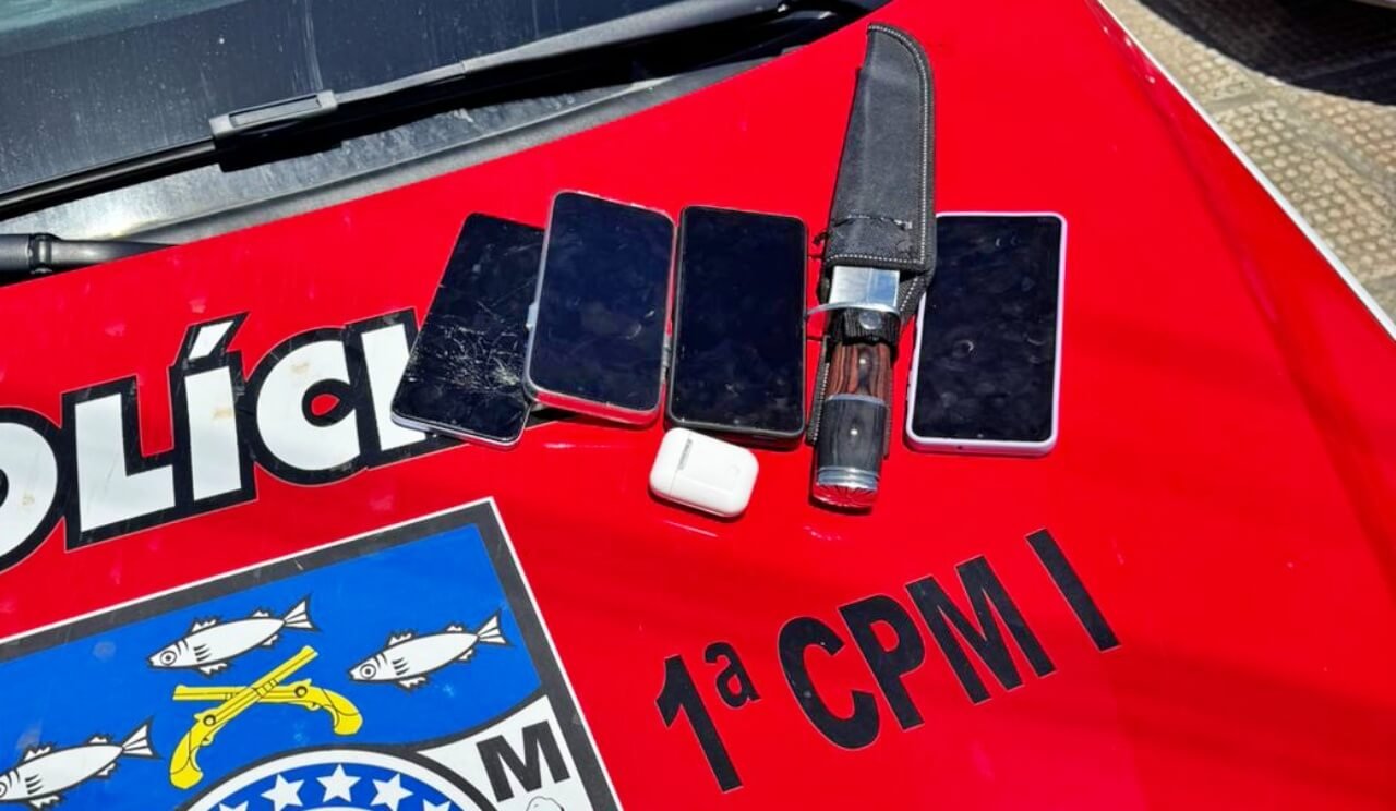 Homem é preso após assaltar van de transporte complementar em Campo Alegre